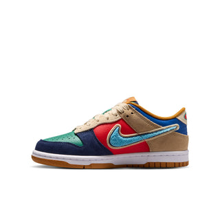 (GS) NIKE DUNK LOW SE MIDNIGHT NAVY/SPEED RED-GREEN NOISE IV6203-410