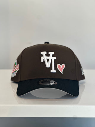 NEW ERA 9FORTY A-FRAME UPSIDE DOWN L.A DODGERS CHESTNUT HEART "1988 WORLD SERIES" GREY UV