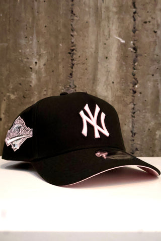 NEW ERA 9FORTY A-FRAME NY YANKEES "BLACK/PINK" WORLD SERIES 1996 GREY UV