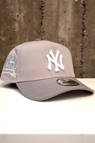 NEW ERA 9FORTY A-FRAME NY YANKEES "GREY" 25TH ANNIVERSARY GREY UV