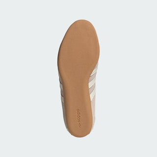 WOMENS ADIDAS TOKYO "WONQUA/OWHITE/GUM3" JQ0608