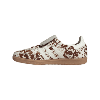 WOMEN'S ADIDAS COW PRINT SAMBA LONG TONGUE JS3931