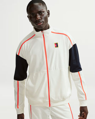NIKE COURT HERITAGE TENNIS JACKET SAIL TURF ORANGE FZ6925-133