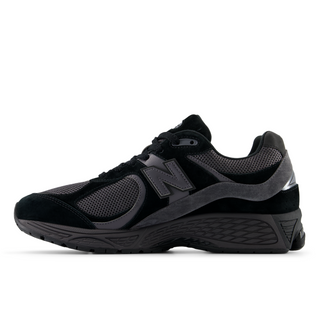 New Balance 2002R Black/Black M2002RBL