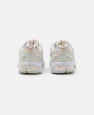 (GS) NIKE VOMERO 5 'PHANTOM/ECHO PINK-LT OREWOOD BRN-WHITE' HF6998-006