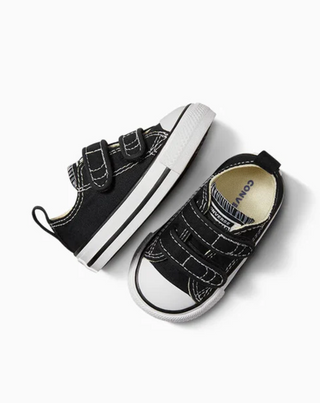 (TD) CONVERSE CHUCK TAYLOR ALL-STAR CANVAS EASY-ON 2V LOW-TOP BLACK/WHITE 7V603C