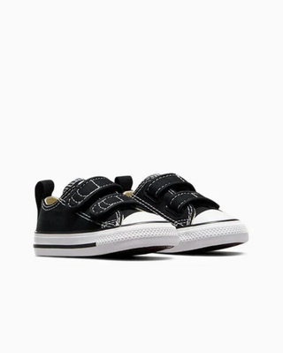 (TD) CONVERSE CHUCK TAYLOR ALL-STAR CANVAS EASY-ON 2V LOW-TOP BLACK/WHITE 7V603C
