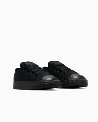 (TD) CONVERSE CHUCK TAYLOR ALL-STAR CANVAS 2V LOW-TOP TRIPLE BLACK 714786C