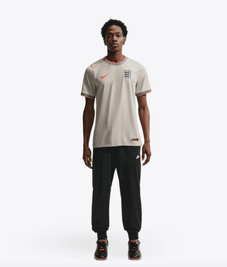 MEN'S NIKE ENGLAND X PALACE "PEWTER GREY BRIGHT CRIMSON" SOCCER TOP IH1670-052