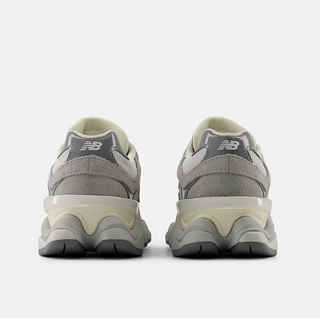 NEW BALANCE UNISEX 9060 'ANGORA/REFLECTION' U90609Z4
