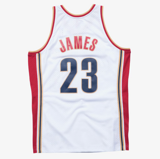 MITCHELL & NESS LEBRON JAMES CLEVELAND CAVALIERS 2003-04 WHITE SWINGMAN JERSEY
