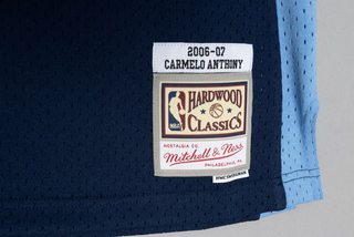 MITCHELL & NESS CARMELO ANTHONY DENVER NUGGETS 2006-07 BLUE NAVY SWINGMAN JERSEY