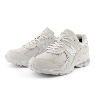 NEW BALANCE 2002R GORE-TEX PROTECTION PACK "WHITE" U2002DXA