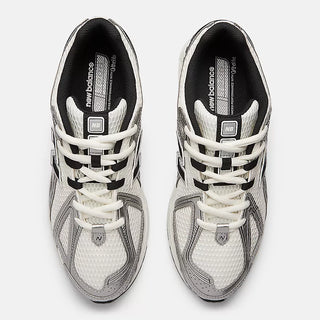 MENS NEW BALANCE 1906R "BLACK/METALLIC SILVER" M1906RER
