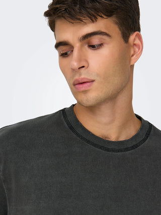 Only & Sons Relaxed Distressed Tee "Black" 22030505