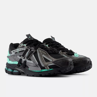 New Balance 1906 pour homme « Argent métallisé/noir/sel de mer » M1906RER
