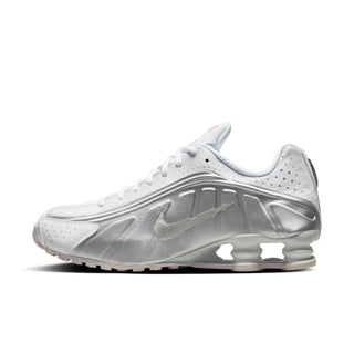 MEN'S NIKE SHOX R4 WHITE/METALLIC SILVER-WHITE HQ1988-101